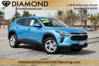 Used 2025 Chevrolet Trax LS w/ LS Convenience Package image 1