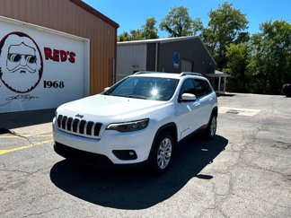 Used 2019 Jeep Cherokee Latitude w/ Cold Weather Group image 1