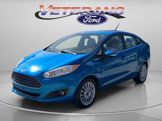 Used 2015 Ford Fiesta Titanium image 1