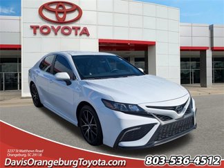 Certified 2023 Toyota Camry SE image 1