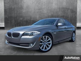 Used 2011 BMW 535i xDrive Sedan image 1