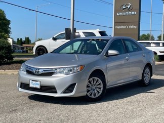 Used 2013 Toyota Camry LE image 1