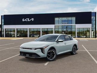 New 2025 Kia K4 EX image 1
