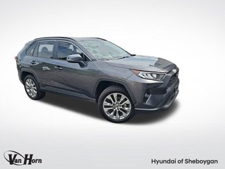 Used 2021 Toyota RAV4 XLE Premium image 1