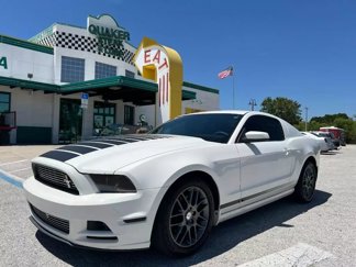 Used 2013 Ford Mustang Premium image 1