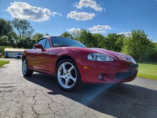 Used 2003 MAZDA MX-5 Miata LS image 1