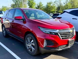 Used 2023 Chevrolet Equinox LT image 1