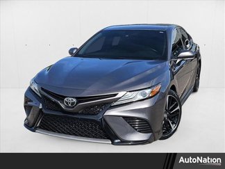 Used 2019 Toyota Camry XSE image 1
