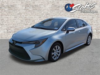 Used 2024 Toyota Corolla LE image 1