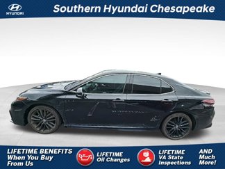 Used 2022 Toyota Camry XSE image 1