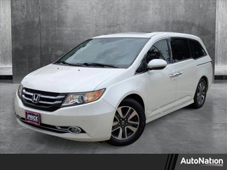Used 2014 Honda Odyssey Touring image 1