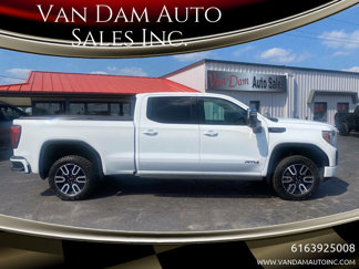 Used 2022 GMC Sierra 1500 AT4 w/ Technology Package image 1