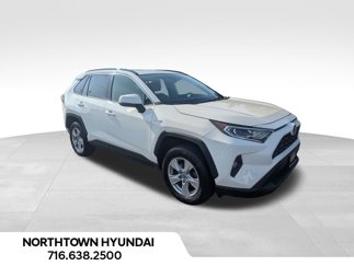 Used 2019 Toyota RAV4 XLE image 1