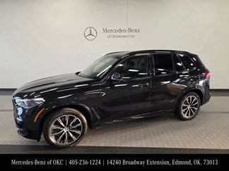 Used 2020 BMW X5 M50i w/ Executive Package image 1