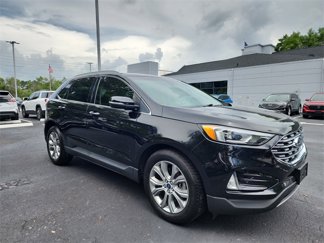 Certified 2019 Ford Edge Titanium image 1