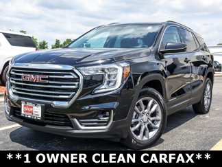 Used 2022 GMC Terrain SLT image 1