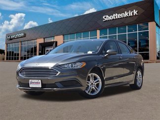 Used 2018 Ford Fusion SE w/ Fusion SE Technology Package image 1