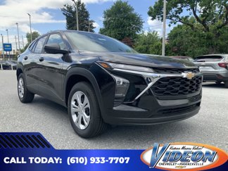New 2025 Chevrolet Trax LS image 1