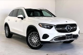 Used 2025 Mercedes-Benz GLC 300 image 1