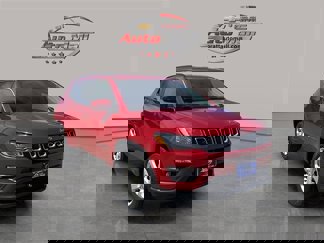 Used 2019 Jeep Compass Latitude w/ Popular Equipment Group image 1