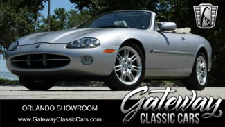 Used 2002 Jaguar XK8 Convertible video 1