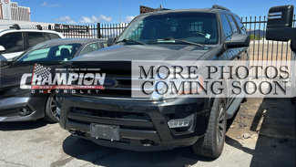Used 2015 Ford Expedition XLT image 1