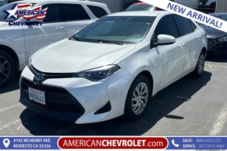 Used 2019 Toyota Corolla LE image 1
