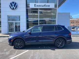 Certified 2024 Volkswagen Tiguan SE w/ Panoramic Sunroof Package image 1