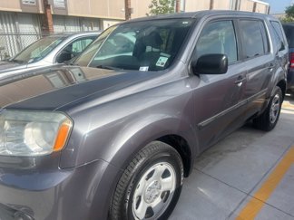 Used 2015 Honda Pilot LX image 1