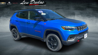 Used 2023 Jeep Compass Trailhawk w/ Trailhawk Elite Group image 1