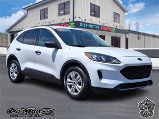 Used 2022 Ford Escape S image 1