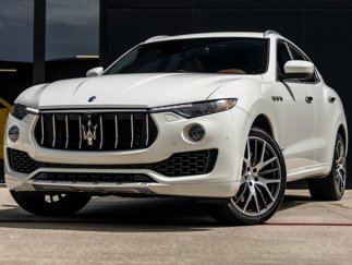 Used 2018 Maserati Levante S GranLusso image 1
