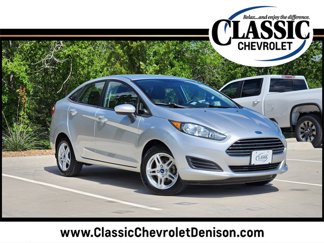 Used 2017 Ford Fiesta SE image 1