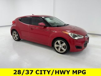 Used 2013 Hyundai Veloster image 1