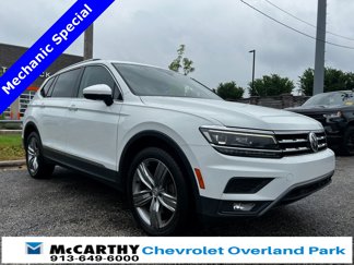Used 2018 Volkswagen Tiguan SEL Premium image 1