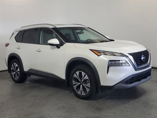 Used 2022 Nissan Rogue SV image 1