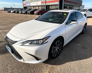 Used 2023 Lexus ES 350 w/ Premium Package image 1