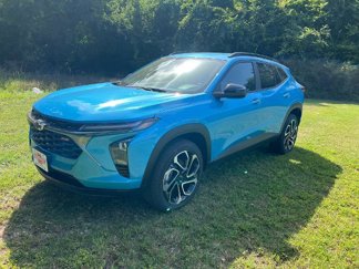 New 2025 Chevrolet Trax RS image 1