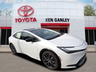New 2025 Toyota Prius XLE image 1