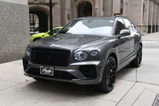 Used 2021 Bentley Bentayga image 1