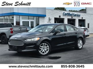 Used 2013 Ford Fusion SE image 1