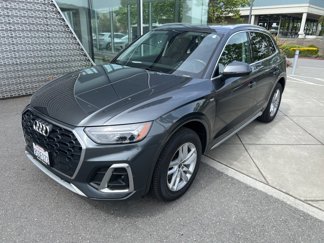 Used 2023 Audi Q5 2.0T Premium w/ Convenience Package image 1