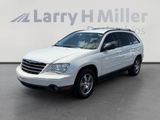 Used 2008 Chrysler Pacifica Touring image 1