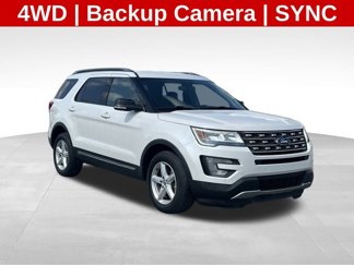 Used 2017 Ford Explorer XLT w/ Equipment Group 202A image 1