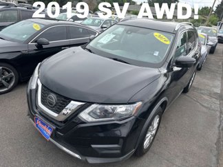 Used 2019 Nissan Rogue SV image 1
