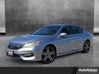 Used 2016 Honda Accord Touring image 1