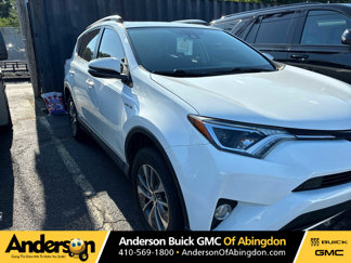 Used 2018 Toyota RAV4 XLE image 1