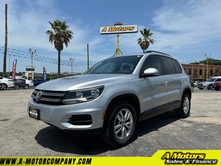 Used 2017 Volkswagen Tiguan S image 1