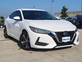 Used 2021 Nissan Sentra SV image 1