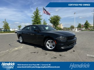 Used 2023 Dodge Charger SXT image 1